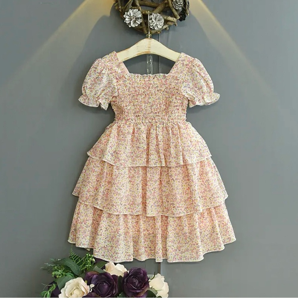 SHEIN Toddler Girls Ditsy Floral Shirred Layered Dress